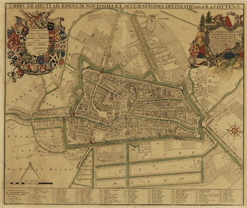 216019 Plattegrond van de stad Utrecht met directe omgeving; met weergave van het stratenplan, wegen en watergangen en ...
